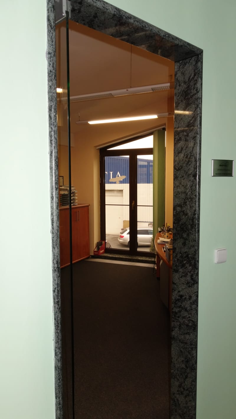 Dveřní obložky a prahy - realizace 1